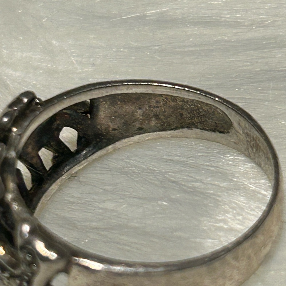 Silver Animal Design Ring - Picture 4 of 7